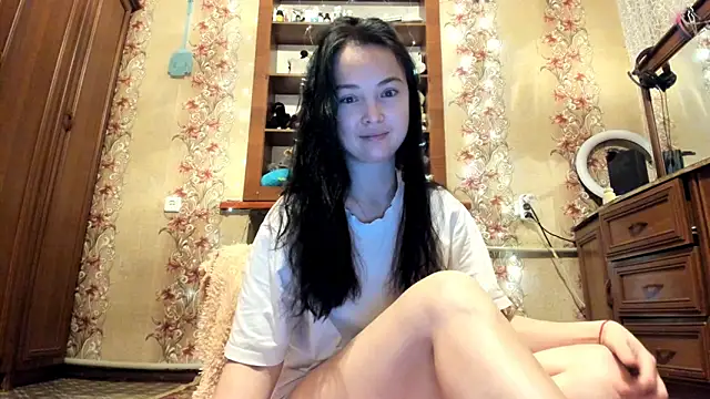   Fistashka   online show from February 2026 10:06:01 PM