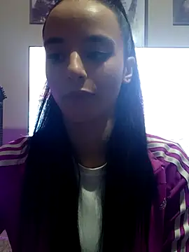 mari liazenn online show from January 2026 05:15:01 PM