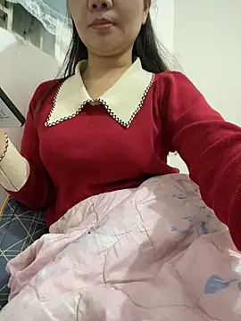 Avelyn-n online show from February 2026 12:42:02 AM