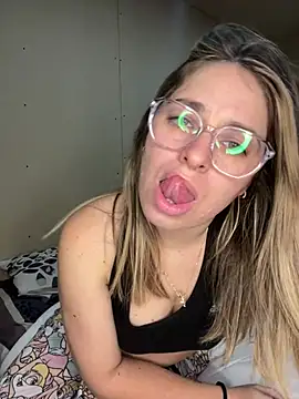 Snapshot of soyanahii chatting on May 2026 01:34:01 AM soyanahii online show from May 2026 01:34:01 AM