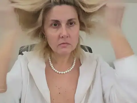 Snapshot of Amelia9798 chatting on January 2026 09:46:02 AM Amelia9798 online show from January 2026 09:46:02 AM