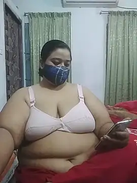 momo loves online show from March 2026 05:37:02 PM