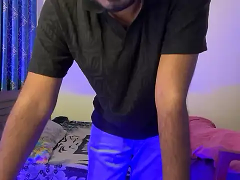 Snapshot of Ruthless_guyy chatting on February 2026 07:10:02 PM Ruthless guyy online show from February 2026 07:10:02 PM