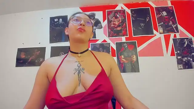 abril onnel online show from July 2026 08:01:01 PM
