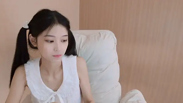 Snapshot of iiiiiiiiiu chatting on April 2026 06:19:01 AM iiiiiiiiiu online show from April 2026 06:19:01 AM