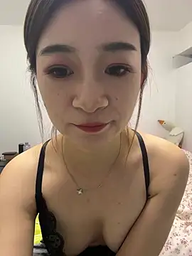 Snapshot of Xiaojuzi- chatting on May 2026 01:30:02 PM Xiaojuzi- online show from May 2026 01:30:02 PM