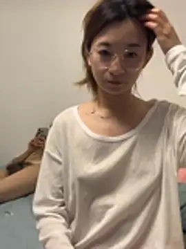 Snapshot of Xiaojuzi- chatting on June 2026 02:21:02 PM Xiaojuzi- online show from June 2026 02:21:02 PM