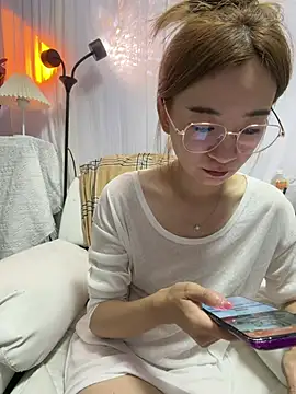 Snapshot of Xiaojuzi- chatting on July 2026 02:16:01 PM Xiaojuzi- online show from July 2026 02:16:01 PM