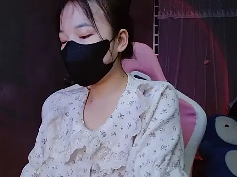 -Tamy- online show from March 2026 01:48:01 PM