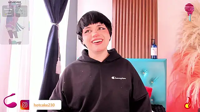 Hiddenhotcake online show from February 2026 07:23:02 PM