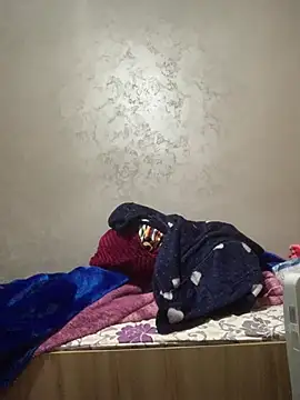 Snapshot of NaaRo-1 chatting on February 2026 07:21:01 PM NaaRo-1 online show from February 2026 07:21:01 PM