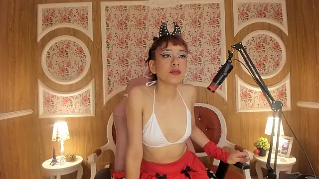 Snapshot of sweetkinkykloe chatting on January 2026 08:03:02 PM sweetkinkykloe online show from January 2026 08:03:02 PM