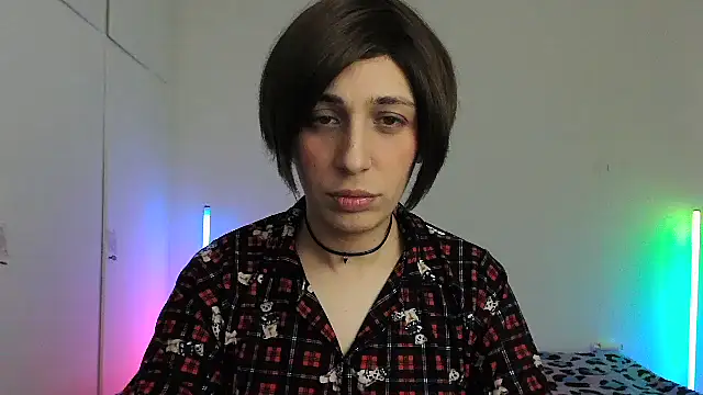 HoneyValentine online show from February 2026 07:43:02 PM