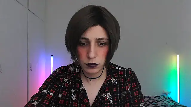 HoneyValentine online show from February 2026 06:47:02 PM