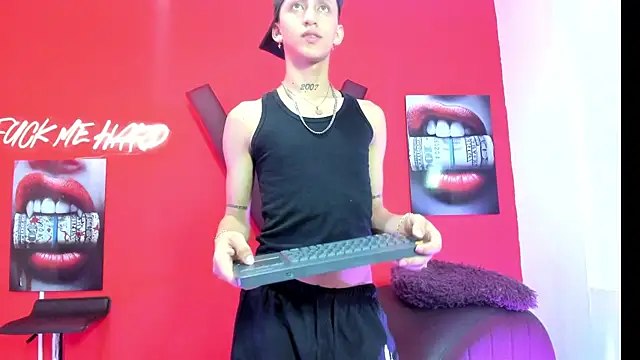 MAPOLA GREAT online show from April 2026 01:25:01 AM