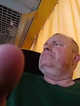 Snapshot of kanos71 chatting on June 2026 02:15:02 PM kanos71 online show from June 2026 02:15:02 PM