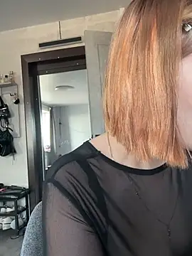 xCandyDollx online show from February 2026 06:25:02 AM