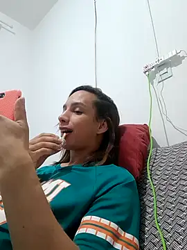 ofjuliaa online show from March 2026 03:12:01 AM