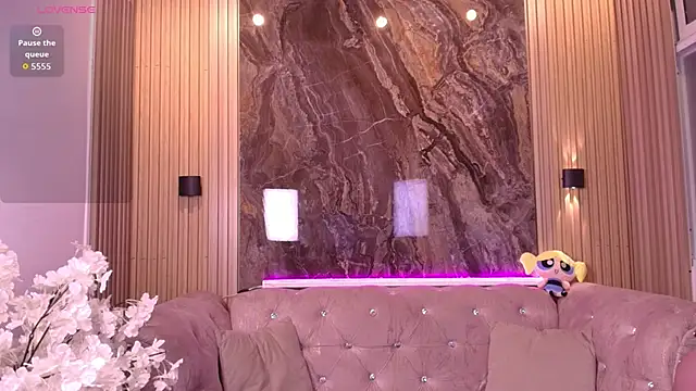 Allison Parker1  online show from February 2026 12:26:01 PM