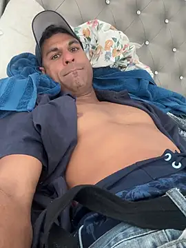 ZF-Athlete online show from February 2026 07:59:02 PM