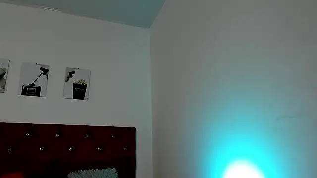 Liamsubtle01 online show from March 2026 11:32:01 AM