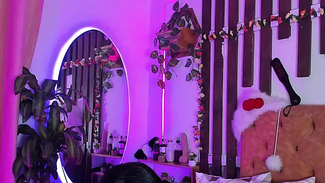 MeowMota  online show from February 2026 06:11:01 PM