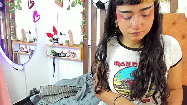 MeowMota  online show from July 2026 06:57:02 PM
