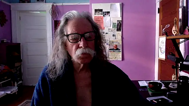 Snapshot of LickYourYoni chatting on April 2026 03:36:01 PM LickYourYoni online show from April 2026 03:36:01 PM