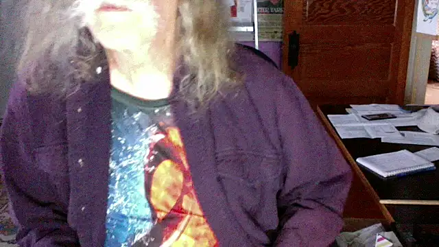 Snapshot of LickYourYoni chatting on May 2026 03:23:02 AM LickYourYoni online show from May 2026 03:23:02 AM