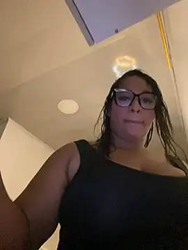 Snapshot of NataliaMillers chatting on May 2026 02:20:02 AM NataliaMillers online show from May 2026 02:20:02 AM