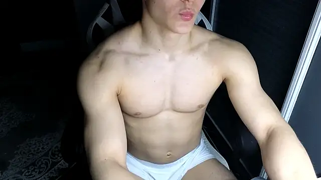 madisonboy online show from February 2026 10:04:02 PM