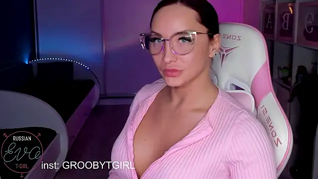 SibylVex online show from February 2026 02:39:01 PM