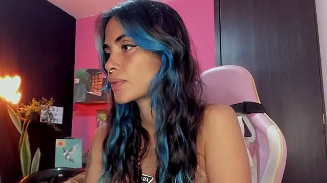 azula lillet online show from February 2026 11:45:02 PM