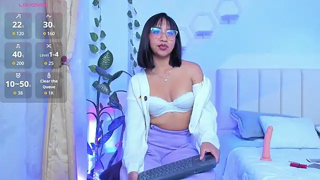 emily7  online show from February 2026 08:54:01 PM