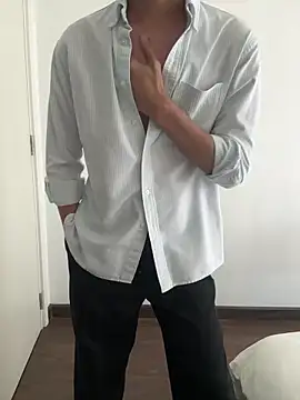 Dickieplay001 online show from April 2026 06:21:01 AM