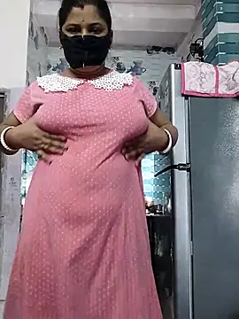 Snapshot of pinkisaha75 chatting on May 2026 01:13:01 AM pinkisaha75 online show from May 2026 01:13:01 AM
