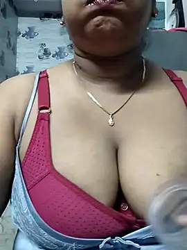 Snapshot of pinkisaha75 chatting on May 2026 12:45:02 PM pinkisaha75 online show from May 2026 12:45:02 PM