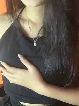 Jennybae23 online show from February 2026 06:26:02 PM