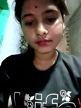 Nirasha cute online show from January 2026 08:35:01 PM