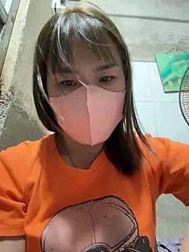 Snapshot of July-love chatting on February 2026 04:36:02 PM July-love online show from February 2026 04:36:02 PM