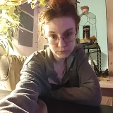 Snapshot of Shy_Bamby chatting on February 2026 10:47:02 PM Shy Bamby online show from February 2026 10:47:02 PM