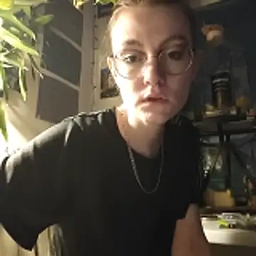 Snapshot of Shy_Bamby chatting on February 2026 10:18:01 PM Shy Bamby online show from February 2026 10:18:01 PM