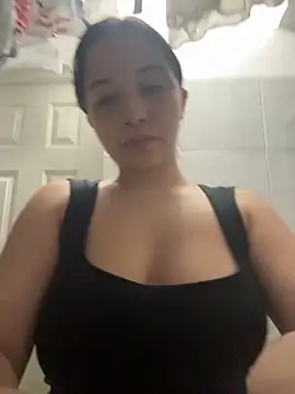 Snapshot of AliciaWhite_nt chatting on June 2026 08:29:01 PM AliciaWhite nt online show from June 2026 08:29:01 PM