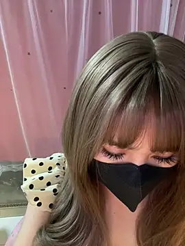 -Violet-t online show from March 2026 02:45:01 PM