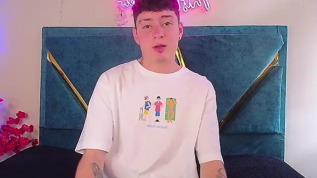 dantte grey online show from January 2026 08:02:02 PM