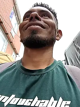 adambrosk 08 online show from January 2026 05:26:01 PM