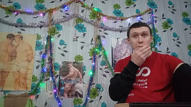 LuxeBoy  online show from January 2026 10:47:02 PM