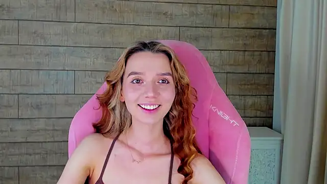 VanessaVienne online show from February 2026 04:30:01 PM