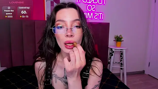 IvyDainty online show from June 2026 01:08:01 AM