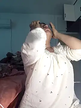 Minaa2x online show from March 2026 03:03:02 AM